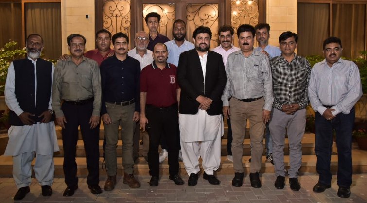 Karachi A Group Photo Of Governor Sindh Kamran Tessori Along With