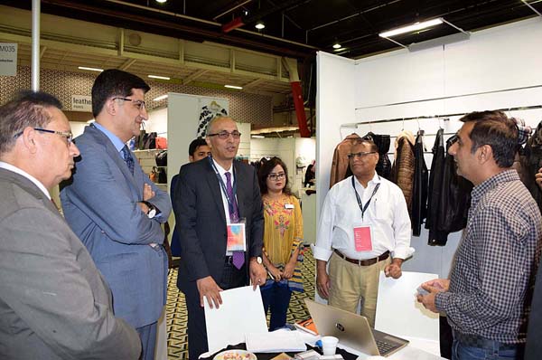 12-top Pakistan organizations exhibit items at Texworld, Paris