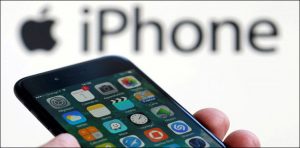 Trump tells Apple to make products in US to avoid China tariffs