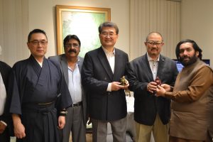 Japanese Consul2