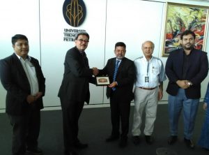 Hamdard University delegates visit UTP