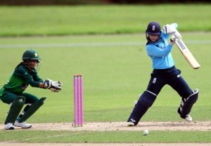 England beat Pakistan