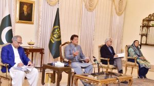 Coronavirus PM urges nation to adopt social distancing