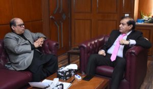 Dr Murtaza Mughal meet Mian Zahid Hussain (2)