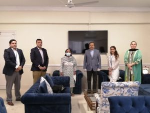 Photo Release - Sindh Government receives 15,000 COVID 19 testing kits from Getz Pharma - 16-04-2020