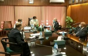 Pic with Cap Chief Secretary