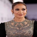 Jennifer Lopez invite nurse party.