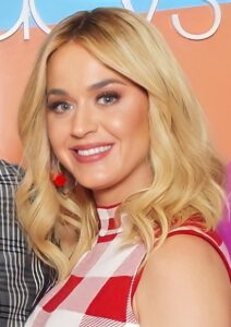 Katy_Perry_2019_(cropped)