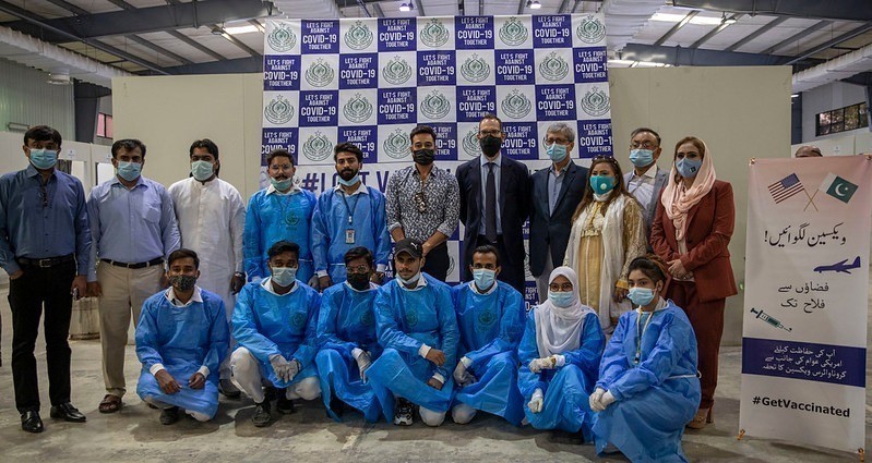U.S. Consul General and Faysal Qureshi Visit Karachi Expo Center