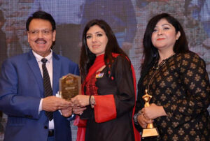 Beautician Sana Tariq received an appreciation shield