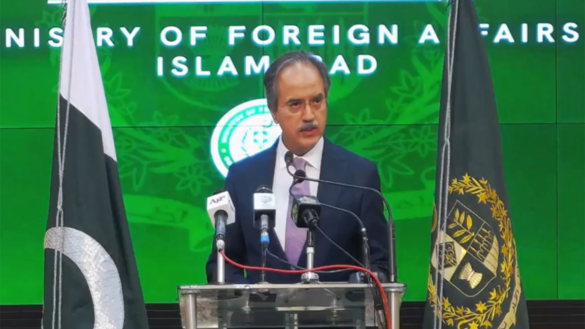 Pakistan strongly condemns launch of hostile projectiles towards KSA