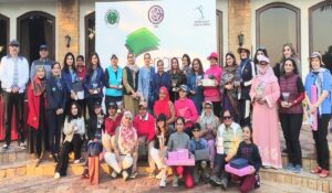 National ladies champion Humna Amjad comfortably won the Engro 4th Sindh Golf Association (SGA) Ladies Amateur Golf Championship here at Karachi Golf on Sunday.