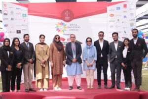 IBA Karachi organizes Career Fair (1)