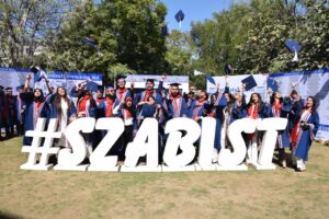 SZABIST (2)