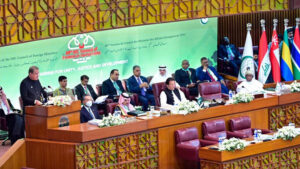 FM calls for collective response of Muslim Ummah to address common challenges