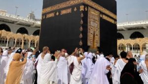 A-Saudi-citizen-who-helped-a-non-Muslim-journalist-to-enter-Mecca-was-arrested