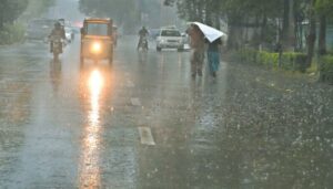 Chance of rain in Kashmir