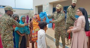 Pakistan-Navy-Flood-Relief-Operation-1-1