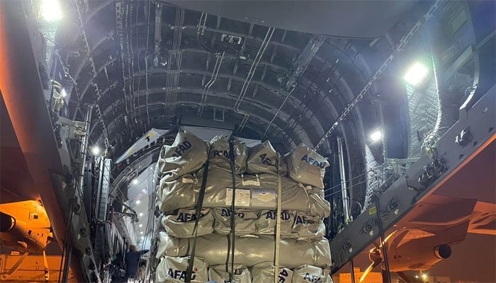 Aid to flood victims, the arrival of the third plane from Turkey to Karachi in 11 hours