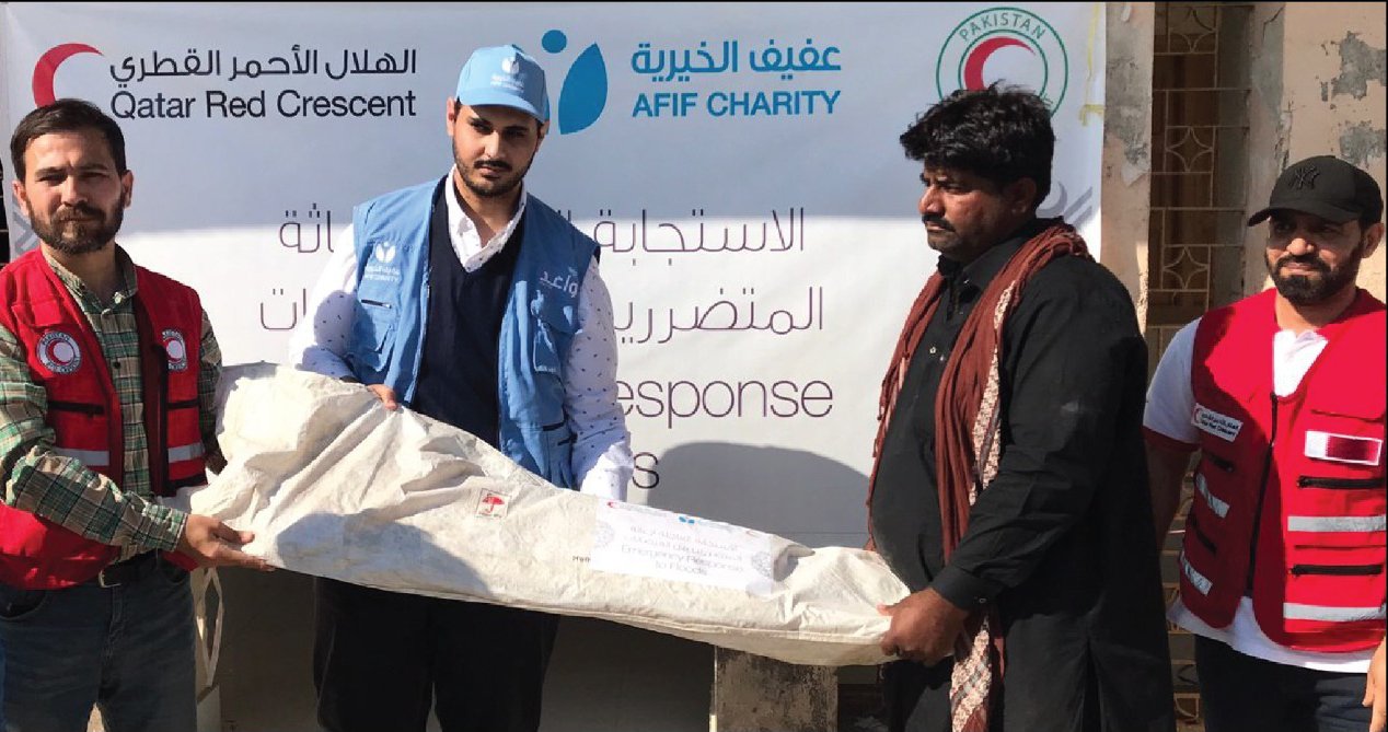 Pakistan and Qatar Red Crescent distribute relief items to flood-affected families in Sehwan and Kashmore.