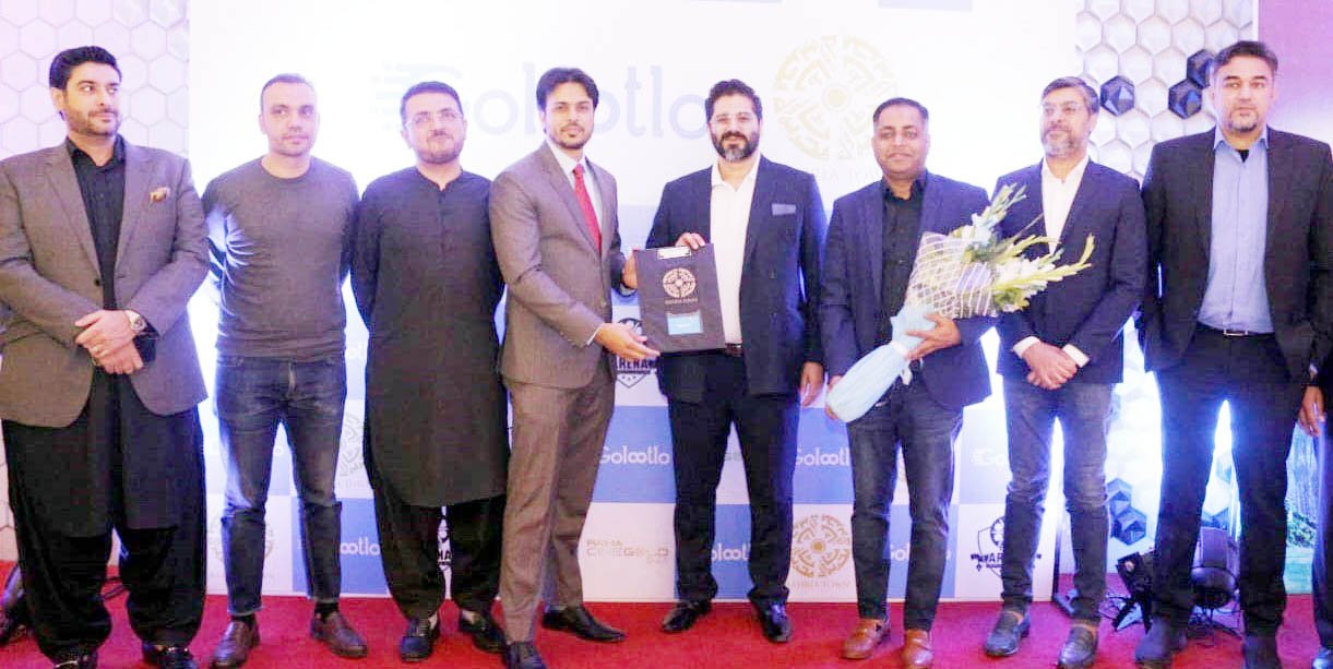 Golootlo join hands Bahria Town as a strategic partnership.