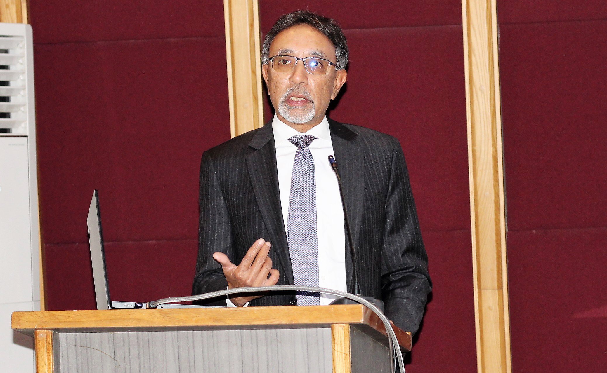 Meezan Bank launches Employee Satisfaction Survey country-wide.