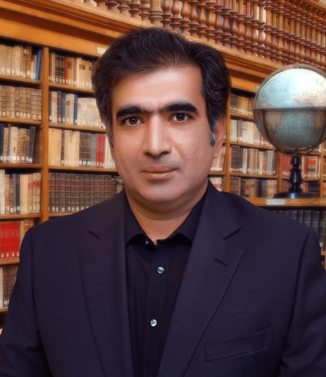 Powerful personalities of business community should play a role for the economic stability of the country and the solution to the political crisis : Sheikh Umar Rehan.