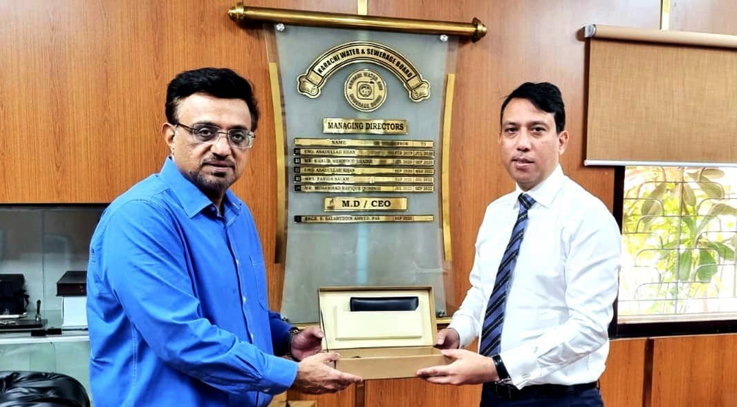 Saleem Kassim Patel Meeting with Syed Salahuddin Ahmed  at his office.