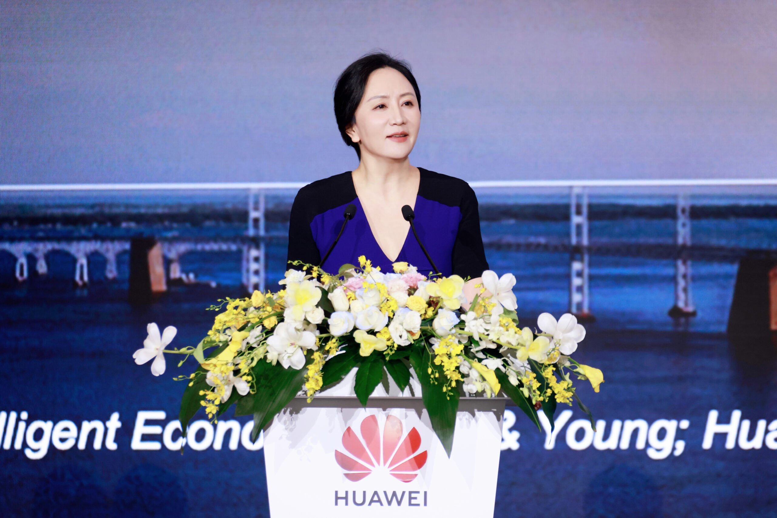 Huawei kicks off 2023 Global Analyst Summit: Thriving together for a digital future.