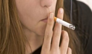 Canada Government smoking