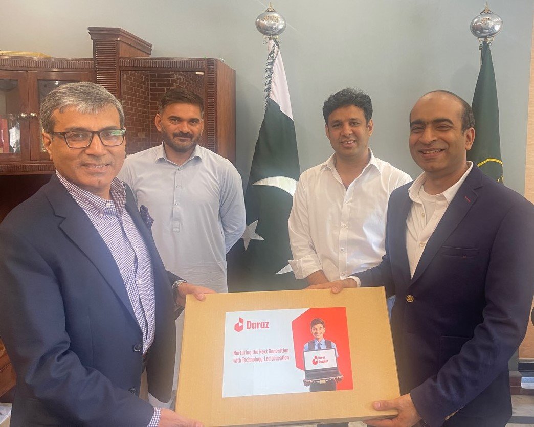 Daraz Pakistan Empowers Students Futures: Donates 200 Laptops to Government Schools, Opening Doors to Digital Learning.