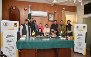 Group_Photo_LoC_signing