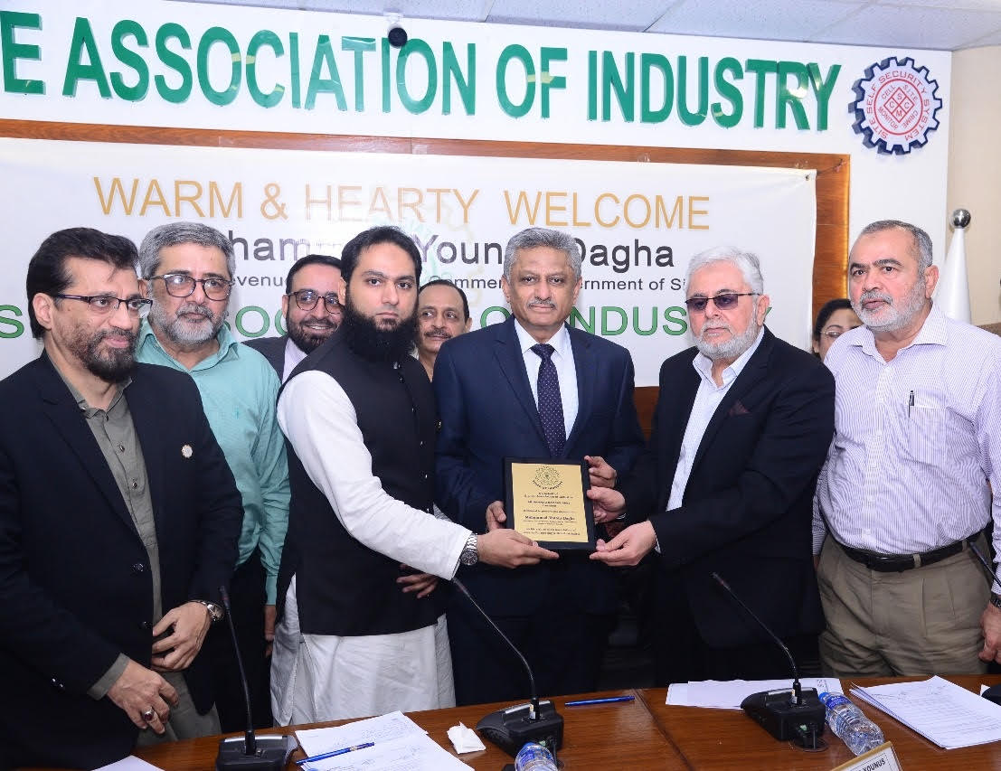 Sindh Minister for Industries announces one window online solution for complaints, infrastructure maintenance.