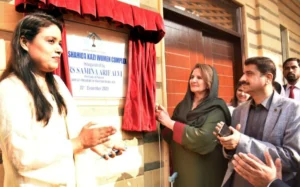 First-Lady-inaugurating-women-complex-scaled