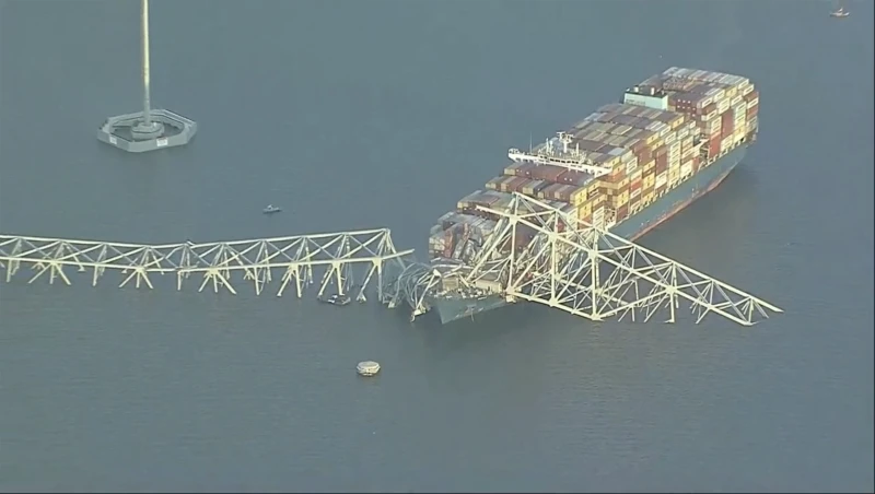 Bridge Collapse in Baltimore After Cargo Ship Collision Creates Mass ...