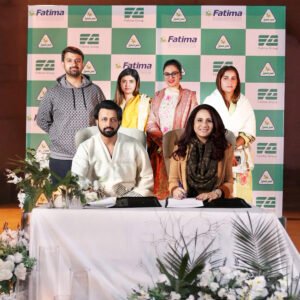 Fatima-Fertilizer-and-Atif-Aslam-join-hands-for-a-soulful-rendition-of-Allah-Hu