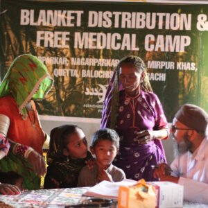 Hamdard-Foundation-distributes-blankets-among-suffering-humanity-featured