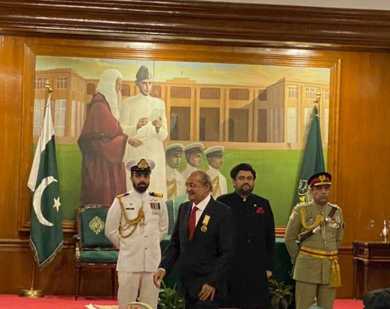 Prof. Nadeem Qamar awarded Pakistan’s Tamgha-e-Imtiaz for healthcare service.