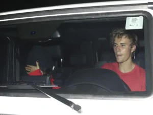 Selena Gomez and Justin Bieber Reunite Officially Back Together featured