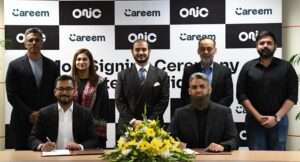 Urdu Photo Caption _ ONIC x Careem Signing