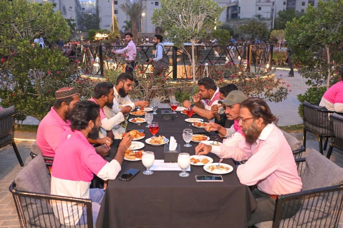 Honouring foodpanda’s delivery heroes this Ramadan. – Daily The Azb