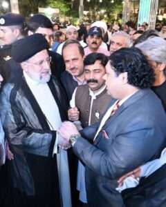 Iran Presidents Call Strong Trade with Pakistan