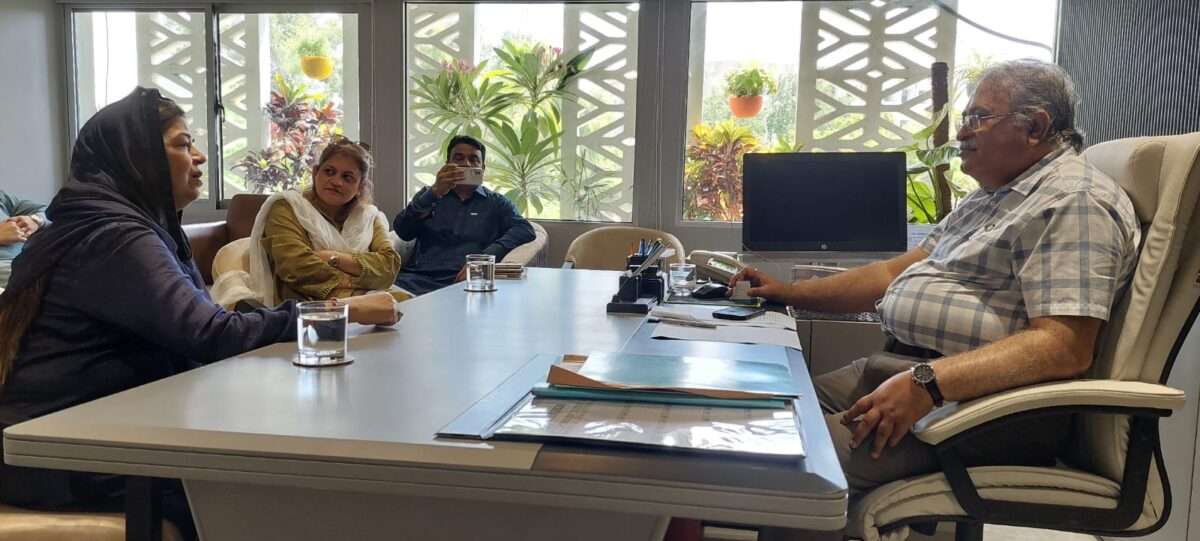 Members of Governing Body, Ms. Sadia Javed (MPA) and Ms. Rukhsana Parveen (MPA), Visit NICVD and Praise Free Services.