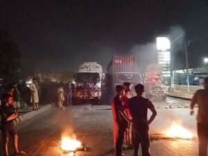Karachi Blackouts Spark Protests Residents Demand Action