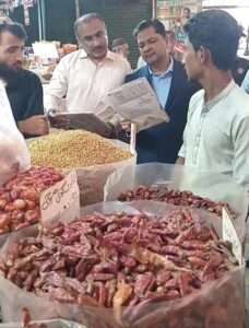 Commissioner Karachi Visits Empress Market and Parking Plaza.