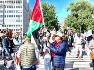 Khushbakht Shujaat & Husband Support Palestine in Oslo a