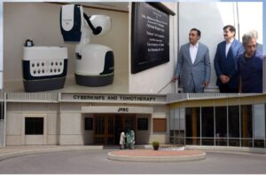 Bilawal Bhutto Zardari Unveils New Medical Facilities and CyberKnife S-7 FIM b
