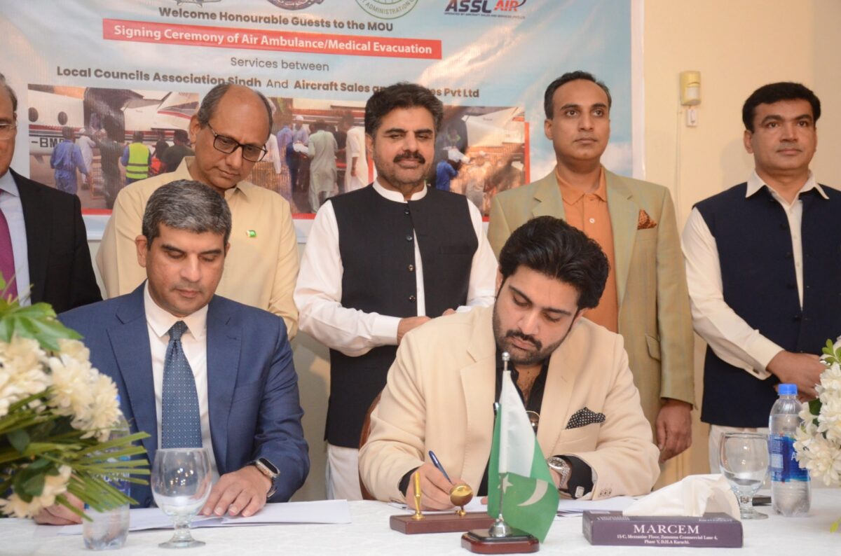 Sindh govt has started free air ambulance service under LGCA, Ministers Nasir Shah & Saeed Ghani