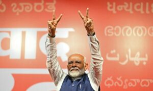 Modi’s Populism Risks Public Finances After Election Setbacks