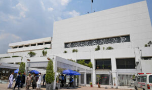 Proposed Amendments to Judicial System Criticized for Potential Impact